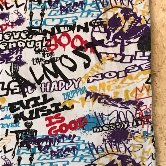 Eighty Eight Graffiti Tee Shirt - Picture 3 of 8